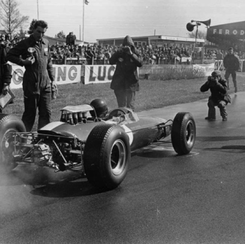 Sunday Mirror Trophy à Goodwood